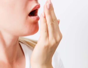 船堀（東京都江戸川区）の歯医者、ライフケアデンタルオフィスで歯の表面がザラザラする原因と滑らかにする方法を解説